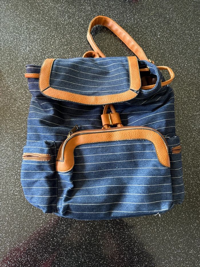 Sac a mains/dos