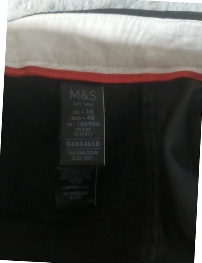 pantalon et legging M&S Woman noir taille 46 - photo numéro 4