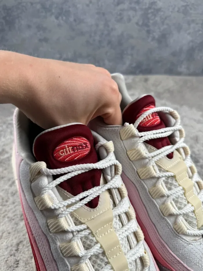 Nike Air Max 95 QS Anatomy Of Air GID - White & Pink & Red - photo numéro 12