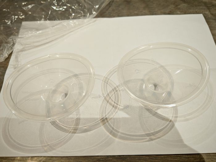 Téterelles medela 24mm - photo numéro 3