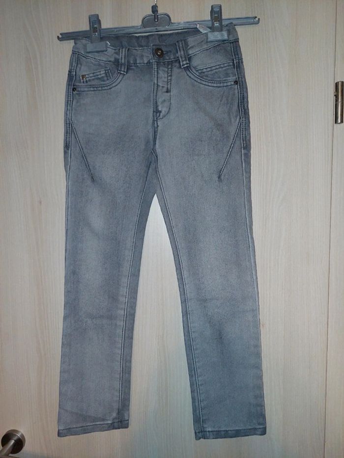 Pantalon garçon T : 10 ans