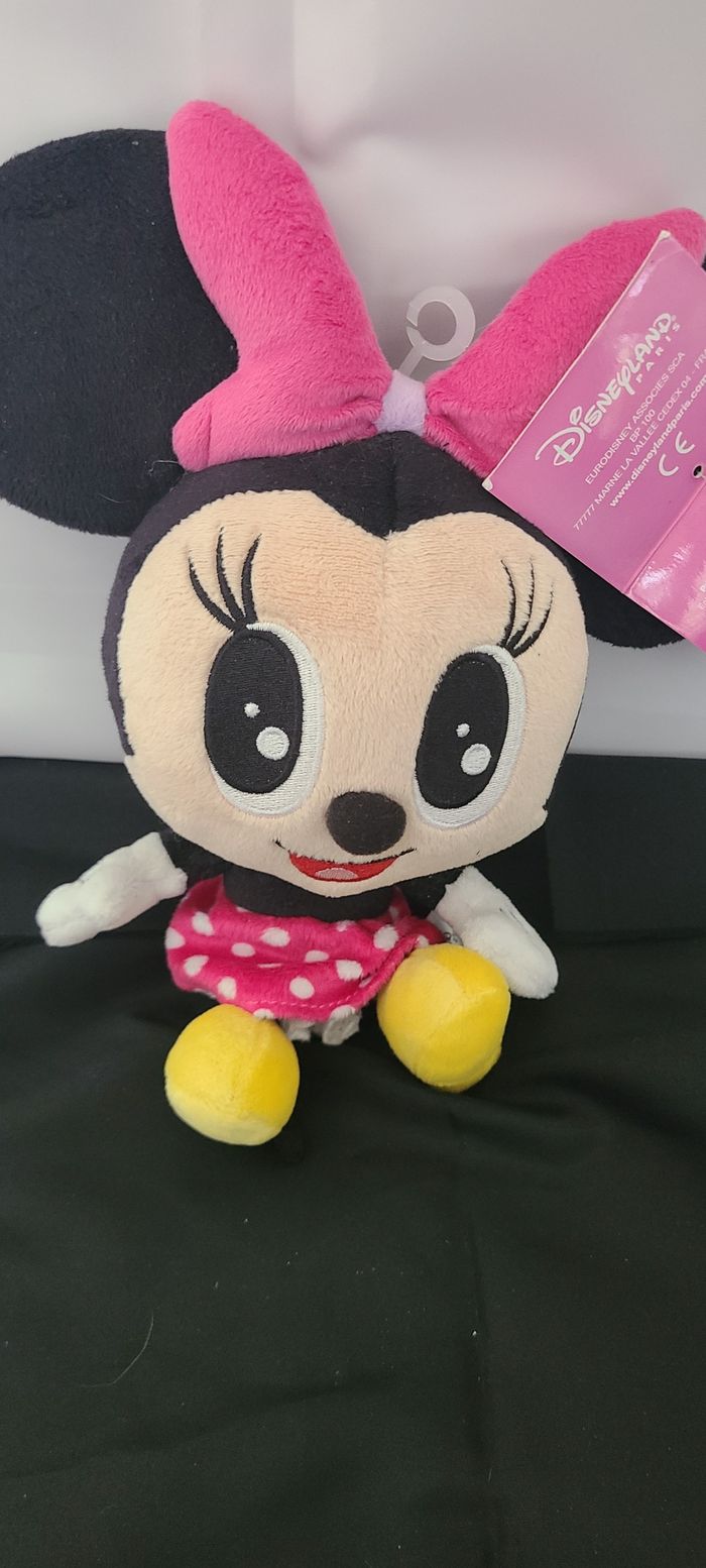 Peluche baby Minnie noir rose à pois DISNEYLAND