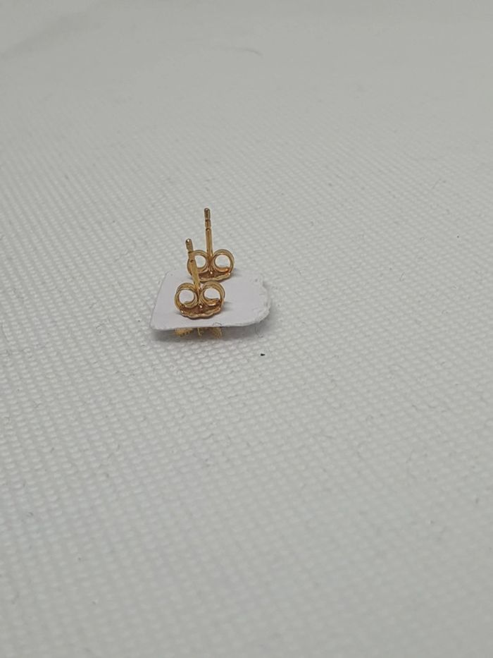 Delphes bijoux :Boucles d'oreilles Etoile dorée. - photo numéro 2