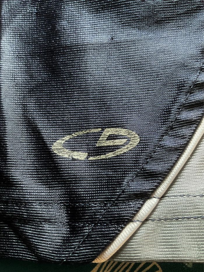 Short de sport bleu marine et argenté C9 by Champion taille L 16 ans 371 - photo numéro 3