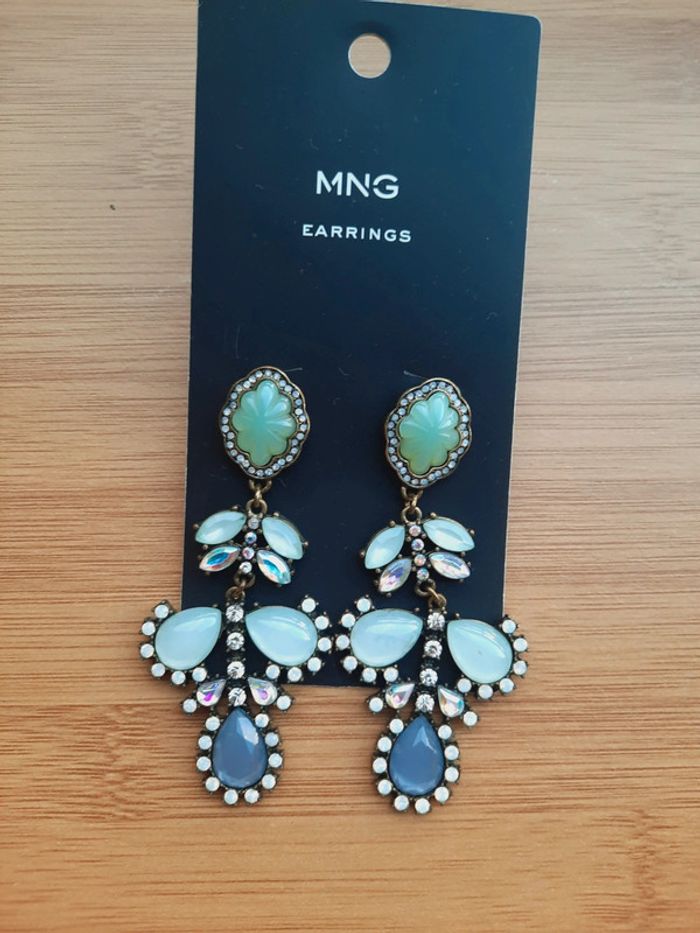 Boucles d'oreilles strass vert d'eau - photo numéro 3