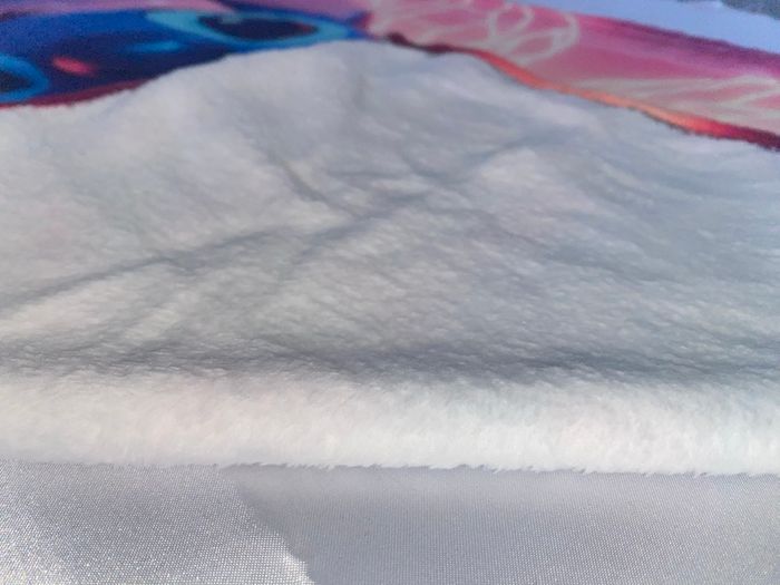 Couverture polaire stitch coeur - photo numéro 5