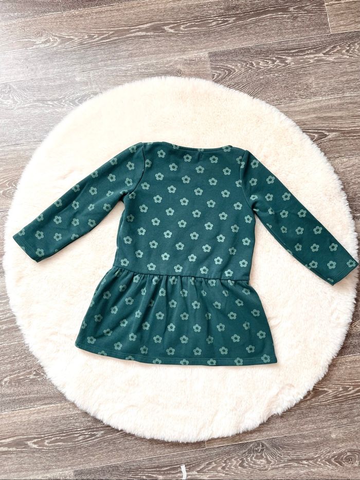 Robe molletonnée verte 5 ans (LH) - photo numéro 2