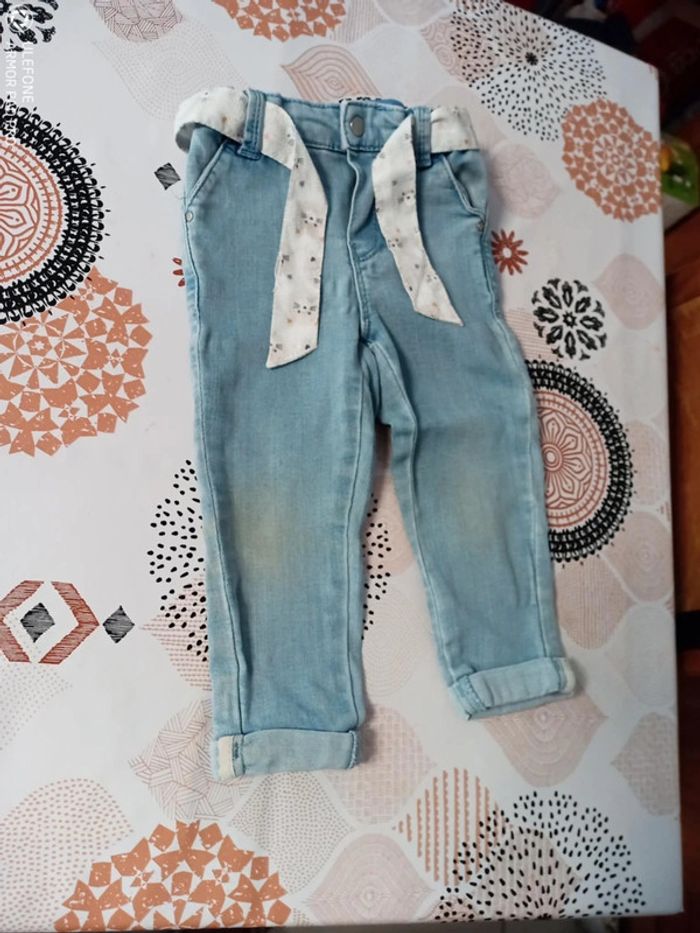 Jeans obaibi 18 mois