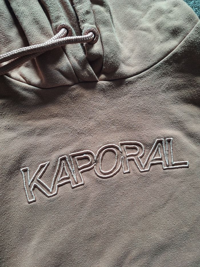 Pull a capuche - photo numéro 3