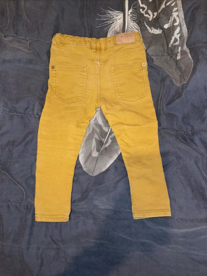 Jean taille 24 mois Zara - photo numéro 2