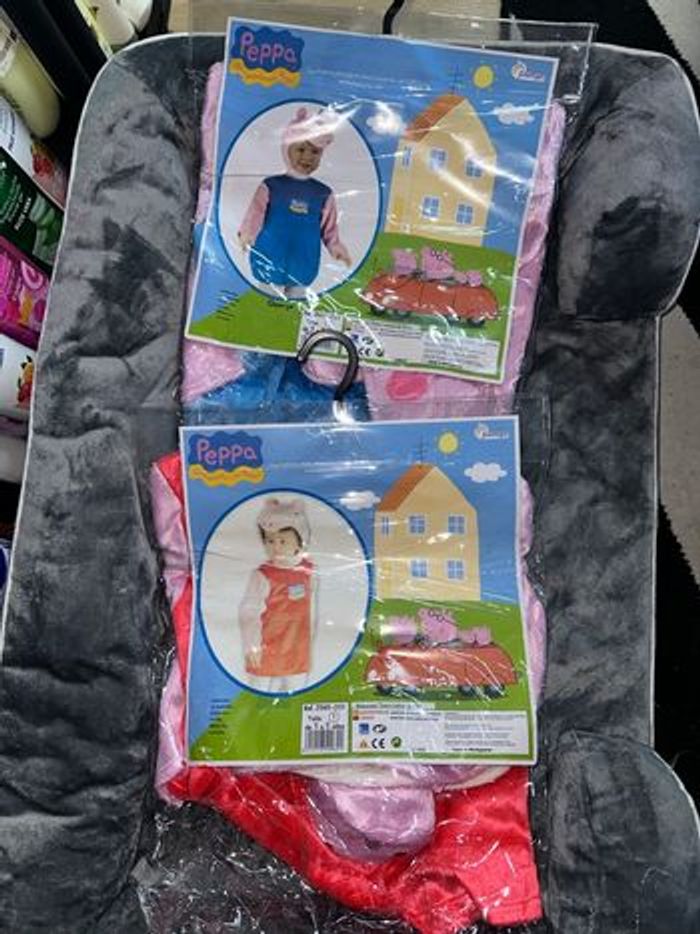 Lot de 2 costumes peppa big