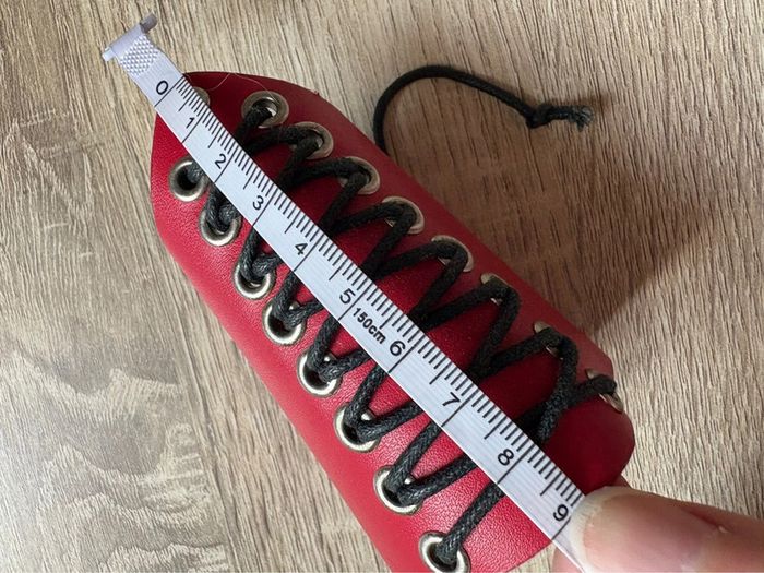 Brassard d’avant bras en similicuir - photo numéro 3