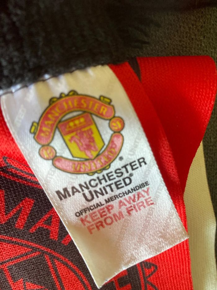 Écharpe cantona numéro 7 united Manchester - photo numéro 5