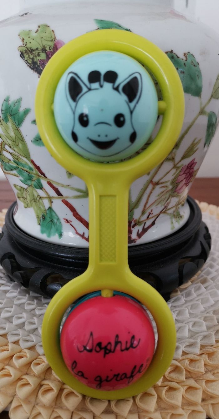 Hochet neuf twist Sophie la Girafe - photo numéro 2