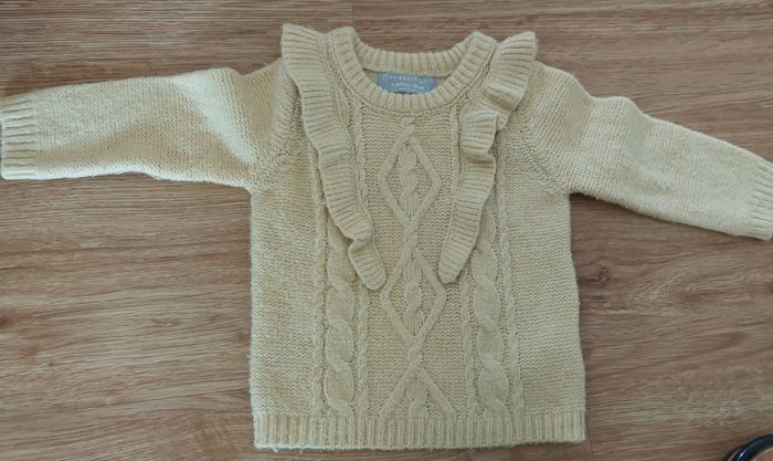 Pull 3-6 mois