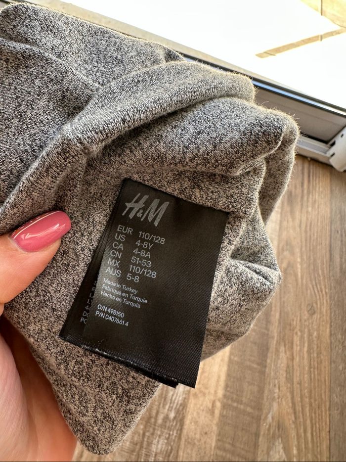 - Bonnet H&M - 4/8 ans - Très bon état - photo numéro 2