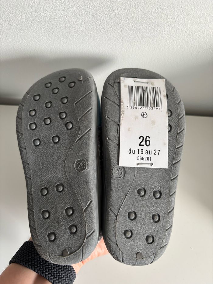 Chaussons taille 26 - photo numéro 5