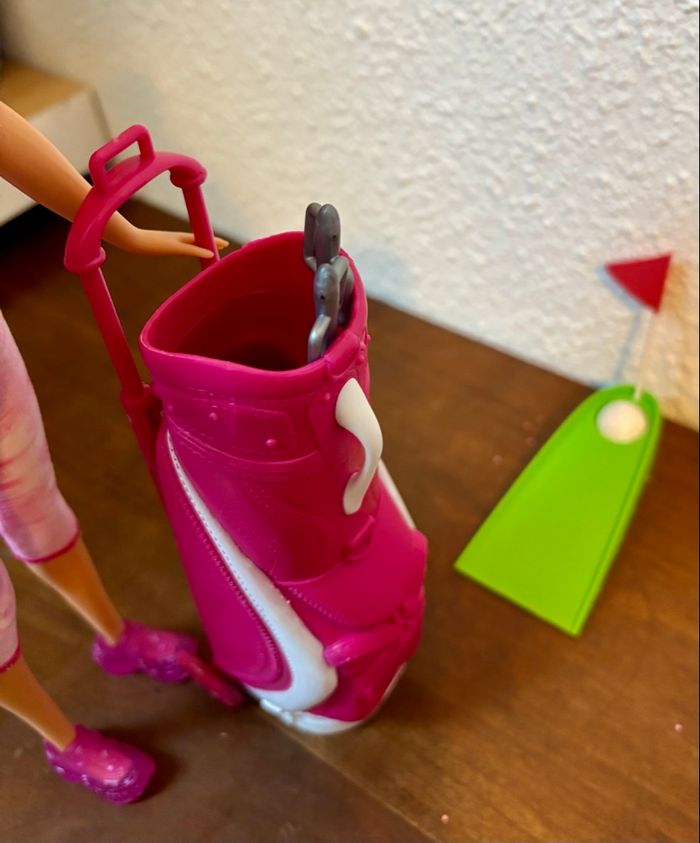 Barbie fait du golf - photo numéro 2