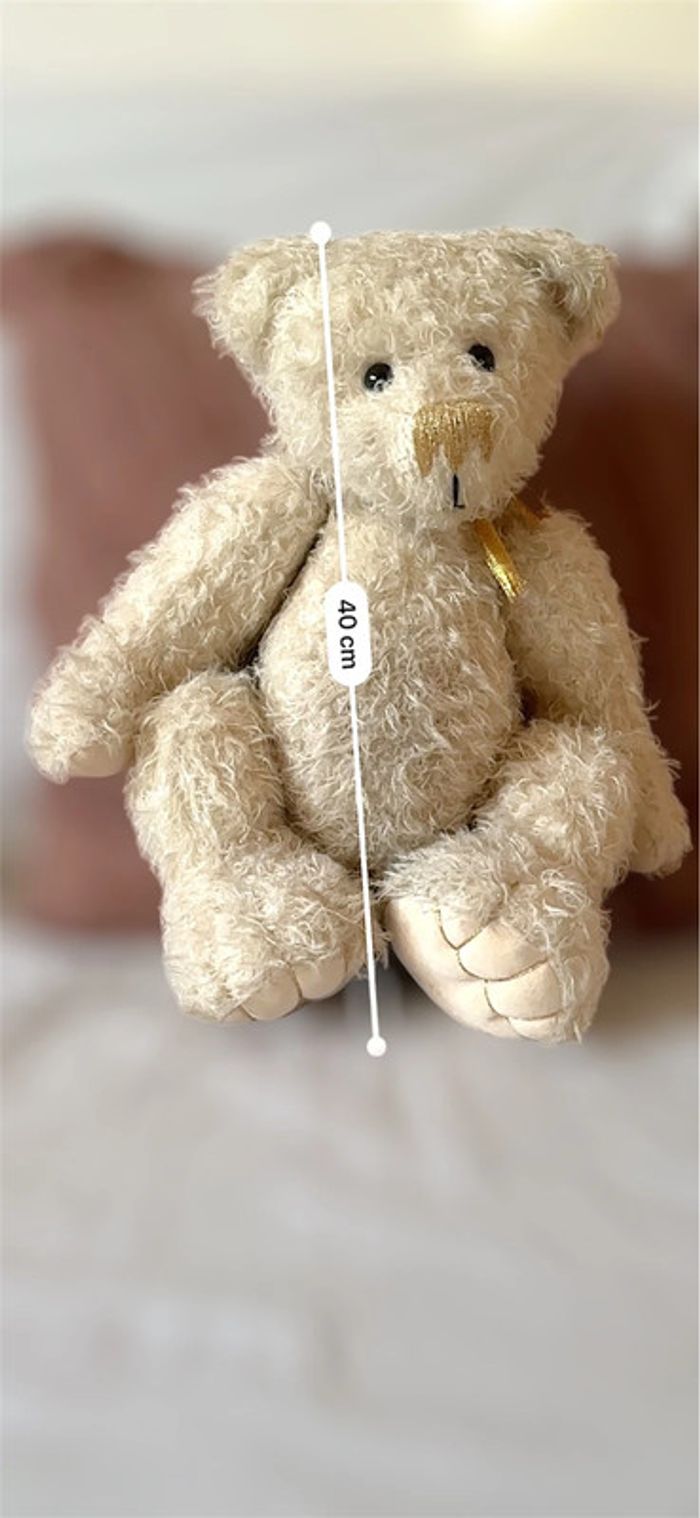Grand ours Emmy bär - photo numéro 3