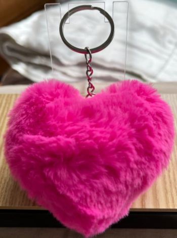 Porte clé coeur fourrure