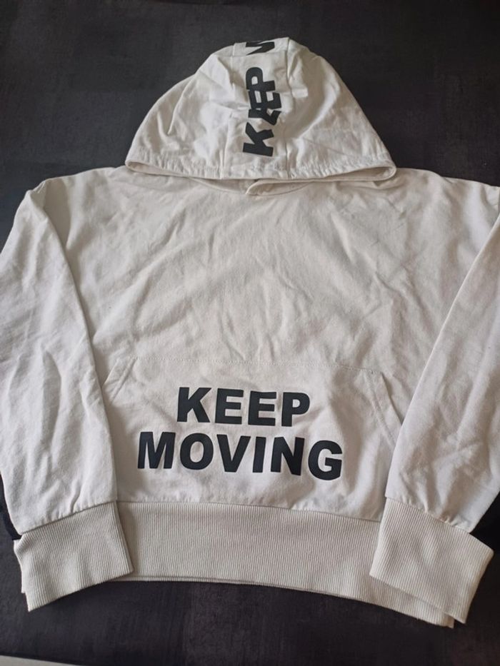 Sweat à capuche blanc