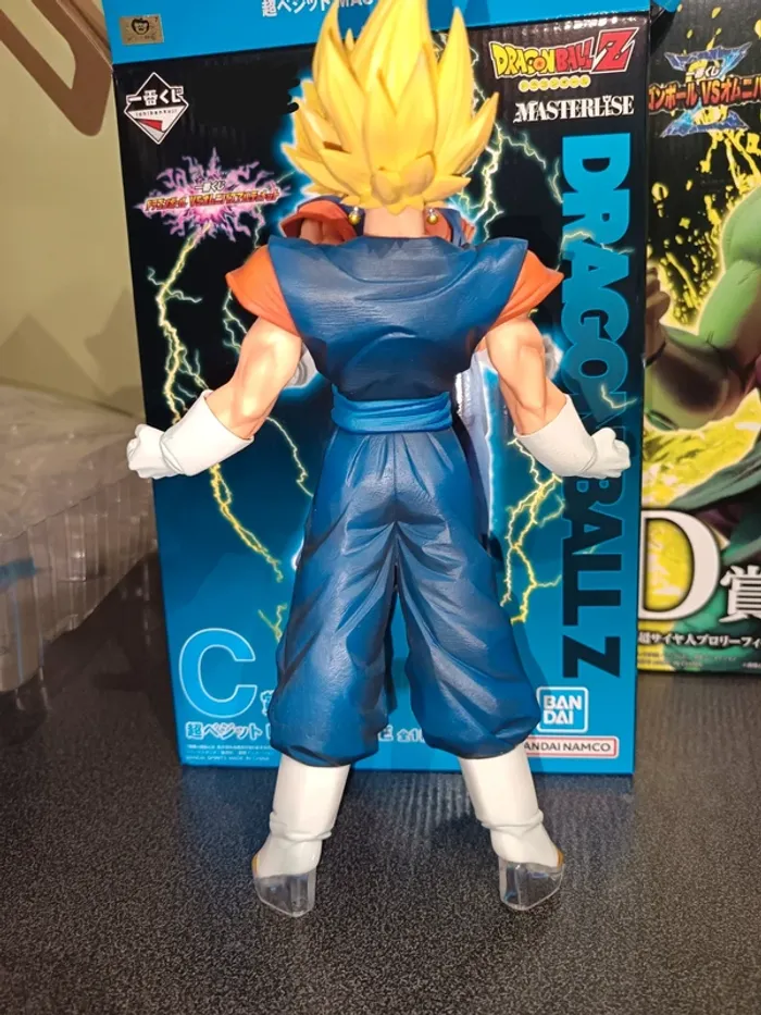 Dragon ball Z Ichiban Kuji Végéto ssj - photo numéro 8