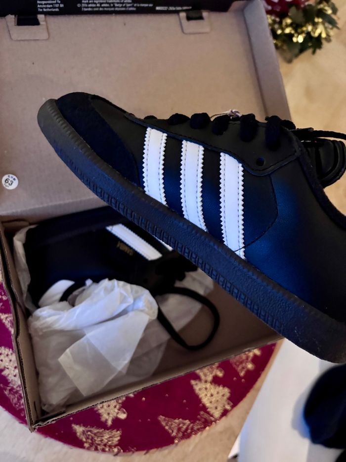 Adidas Samba junior neuves et authentique noires et blanches - photo numéro 6