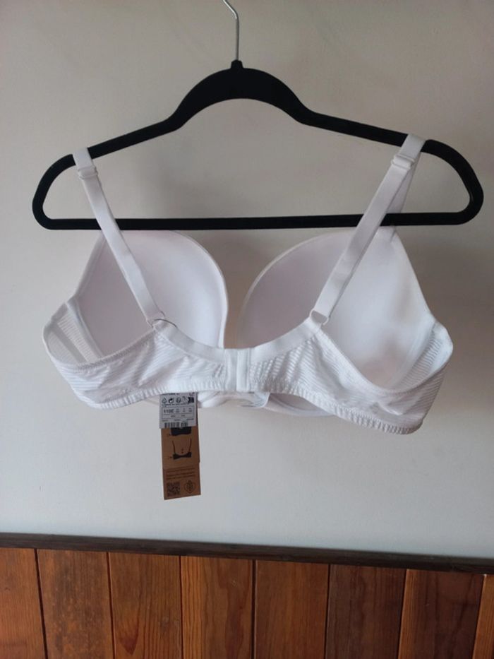 Soutien-gorge blanc 110E - photo numéro 4