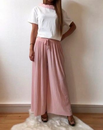 Tenue complète | Pantalon  plissé + T-shirt Claudie Pierlot