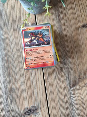 145 cartes Pokémon
