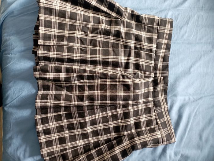 Mini jupe noire à carreaux - photo numéro 4