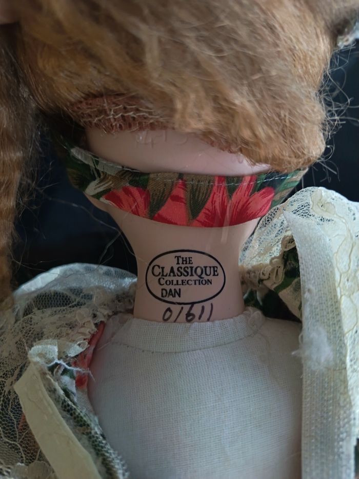 Poupées porcelaine - photo numéro 3