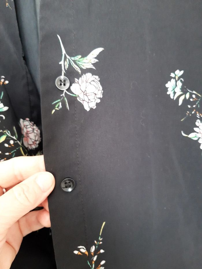 Blouse fuide noire fleurs 34🔴 - photo numéro 7