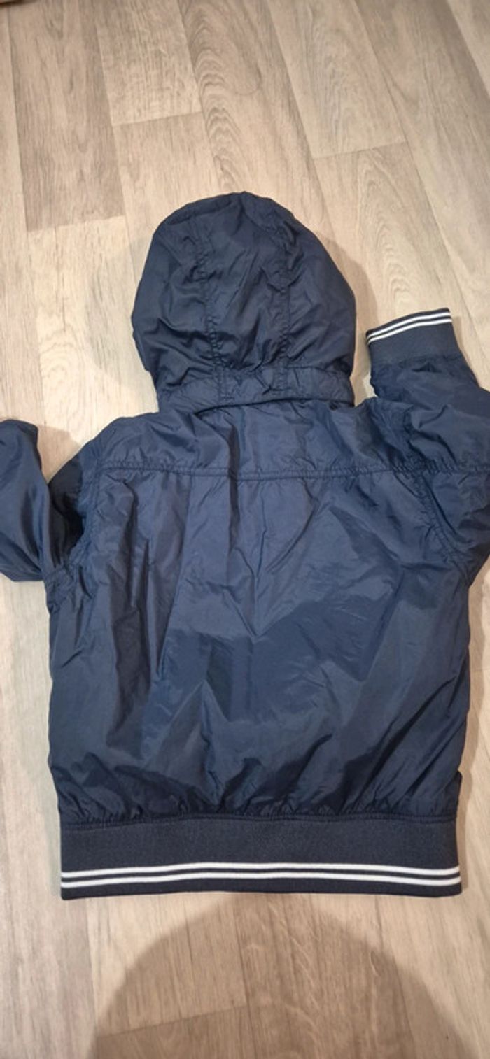 Coupe vent - 2/3 ans - photo numéro 2