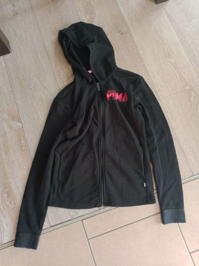 Gilet zippé à capuche