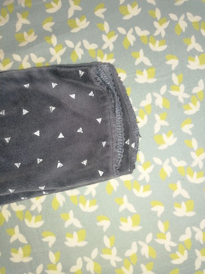 Lot de 3 pyjamas en velours la Redoute 3ans - photo numéro 8