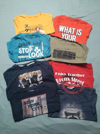 Lot tee shirts manches longues garçon 4/5 ans