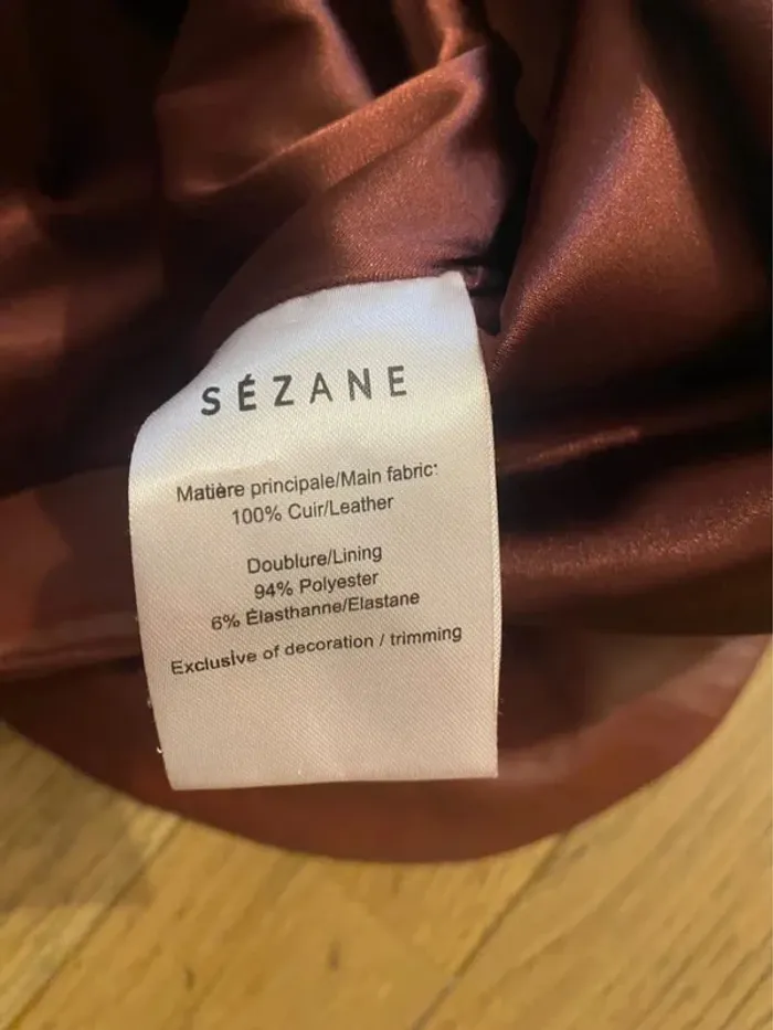 Mini jupe en cuir bordeaux Sézane modèle Bronx taille 36 - photo numéro 7