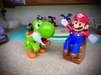 Lot de 2 figurines Mario Yoshi