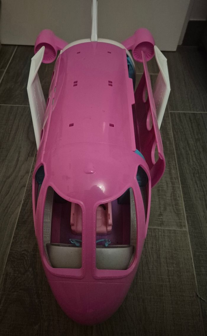 Avion de Barbie - photo numéro 3