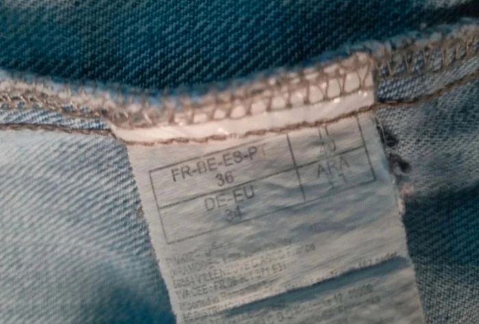 Veste en jeans avec chaîne taille S - photo numéro 9