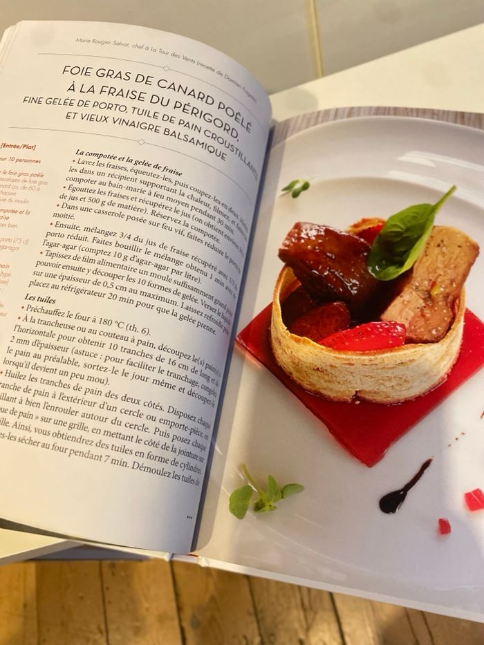 Livre de cuisine le foie gras du Périgord sublimé par ses chefs - photo numéro 3