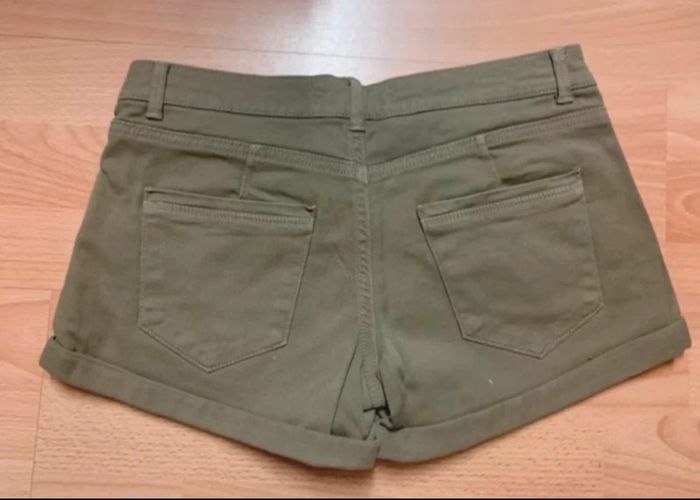 Short Bershka - photo numéro 2