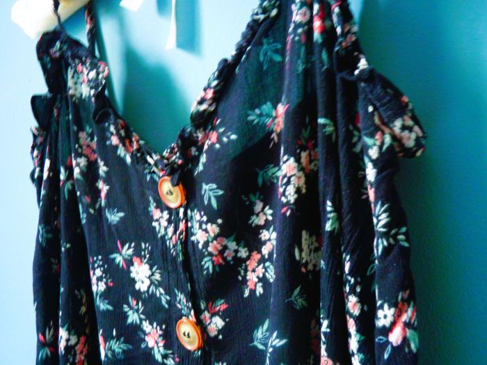 Debardeur femme Esprit edc XS 34 TBE Noir Imprime fleuri col V