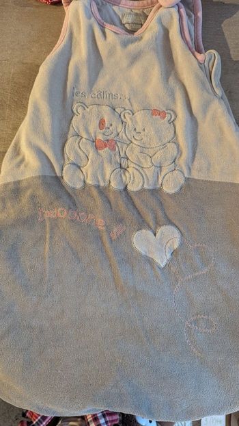 Gigoteuse grise Caramouille