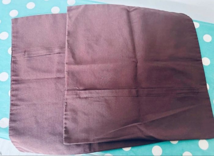 🌼2 housses de coussin marron🌼 - photo numéro 2
