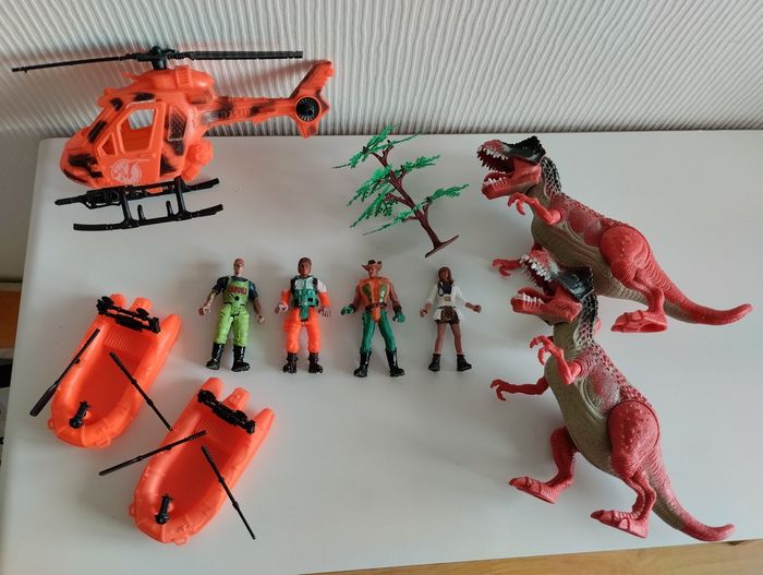 Ensemble jouets monde dinosaures - photo numéro 4