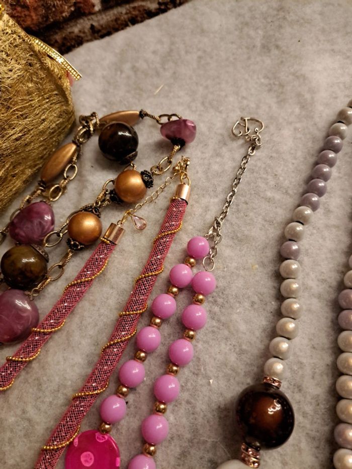 Lot de colliers rose noir gris - photo numéro 10