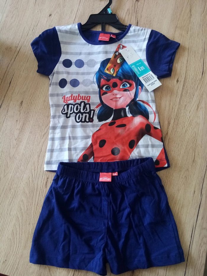 Ensemble été Miraculous fille