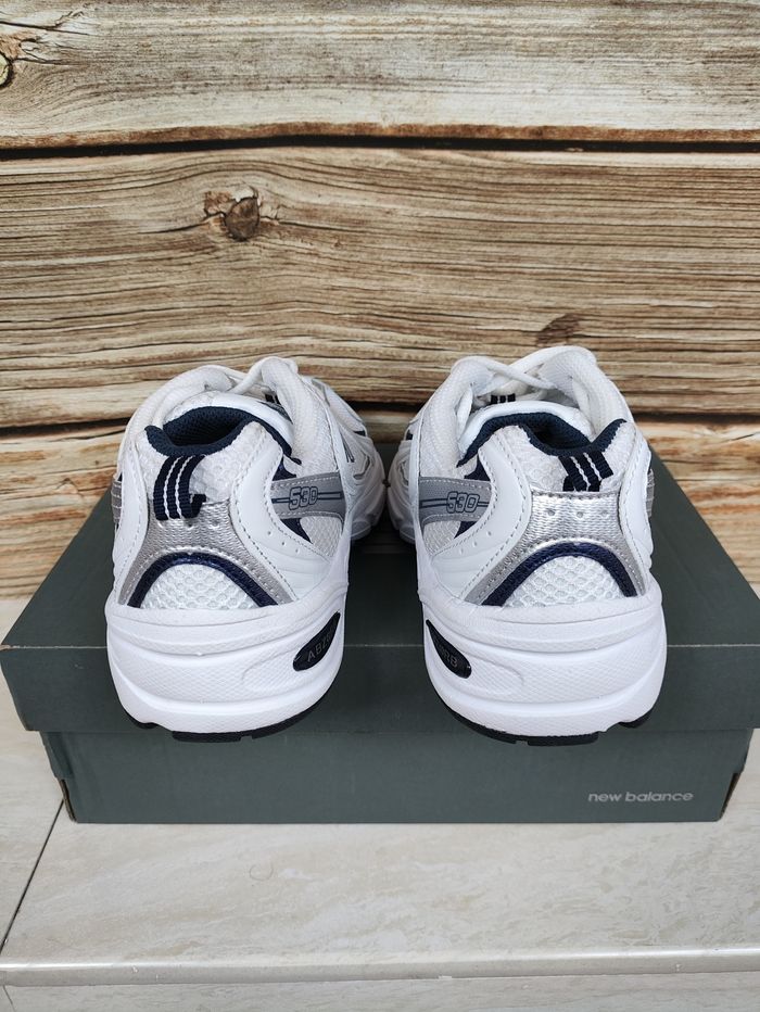 Originais New Balance 530 White Silver Navy Taille 38.5 - photo numéro 4